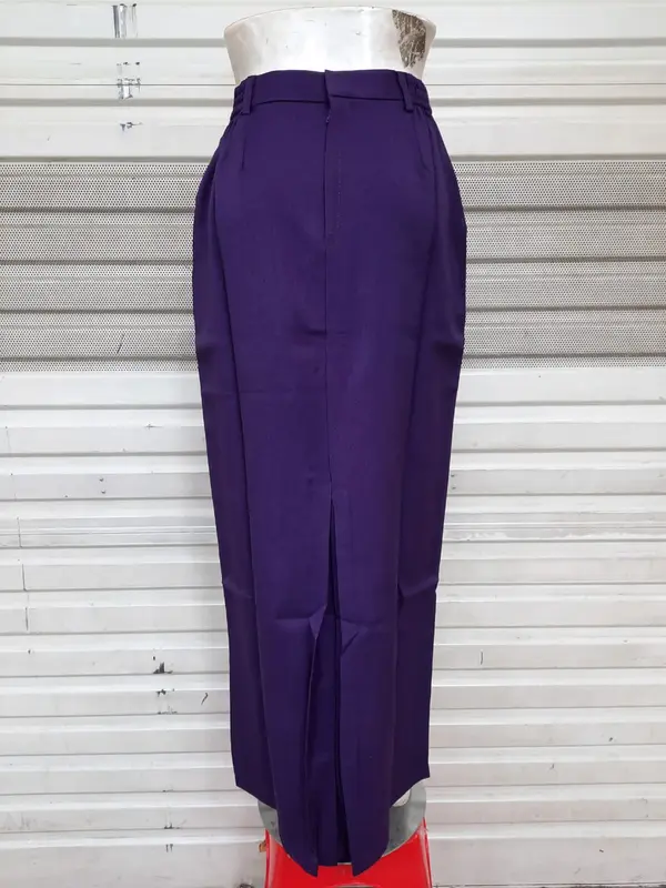Rok kerja kantor wanita model span warna abu tua, coksu tua, milo, mocca, hitam cream, coklat, putih, silver dan ungu tua Brand Syakira by Azkia Polos Slim-fitting Hitam Formal 5