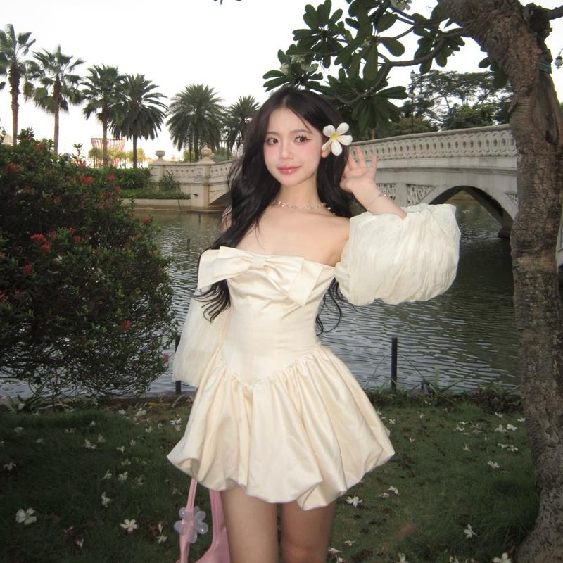 ￼[DESIGNED BY BD.BRAND ] BEIGE YELLOW DRESS- LINH OWII VÁY CÚP NGỰC NƠ CỔ VUÔNG TAY PHỒNG Nữ Women Voan Voi Voan Voi