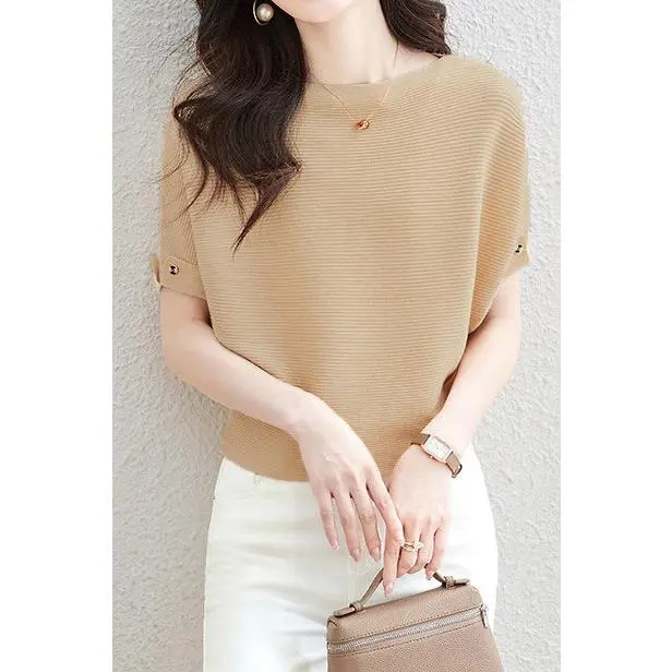 Solid - color loose - fitting knitted sweater