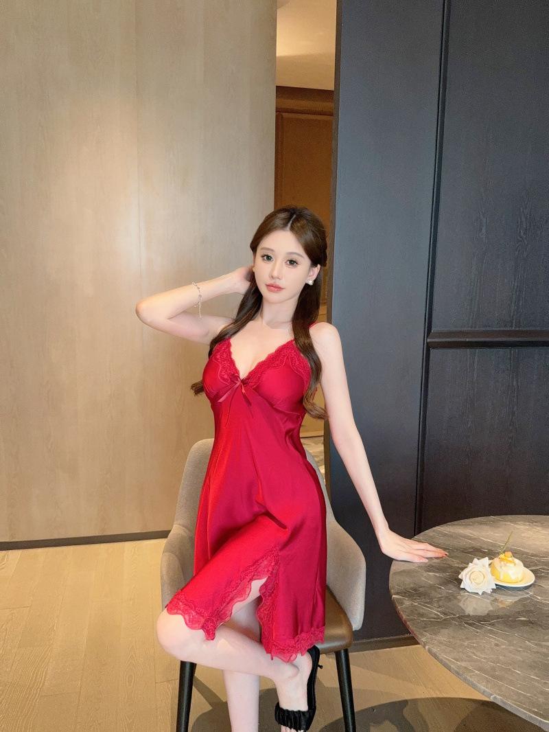 Product Introduction of 2025 Same Style Sexy Nightdress with Chest Pad Women's Summer Sling Artificial Silk High-Grade Pure Desire Style Home Wear 11