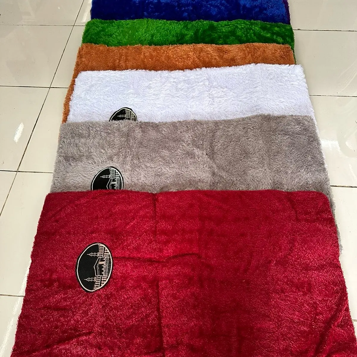 Sajadah bulu lembut halus dan nyaman Busa
