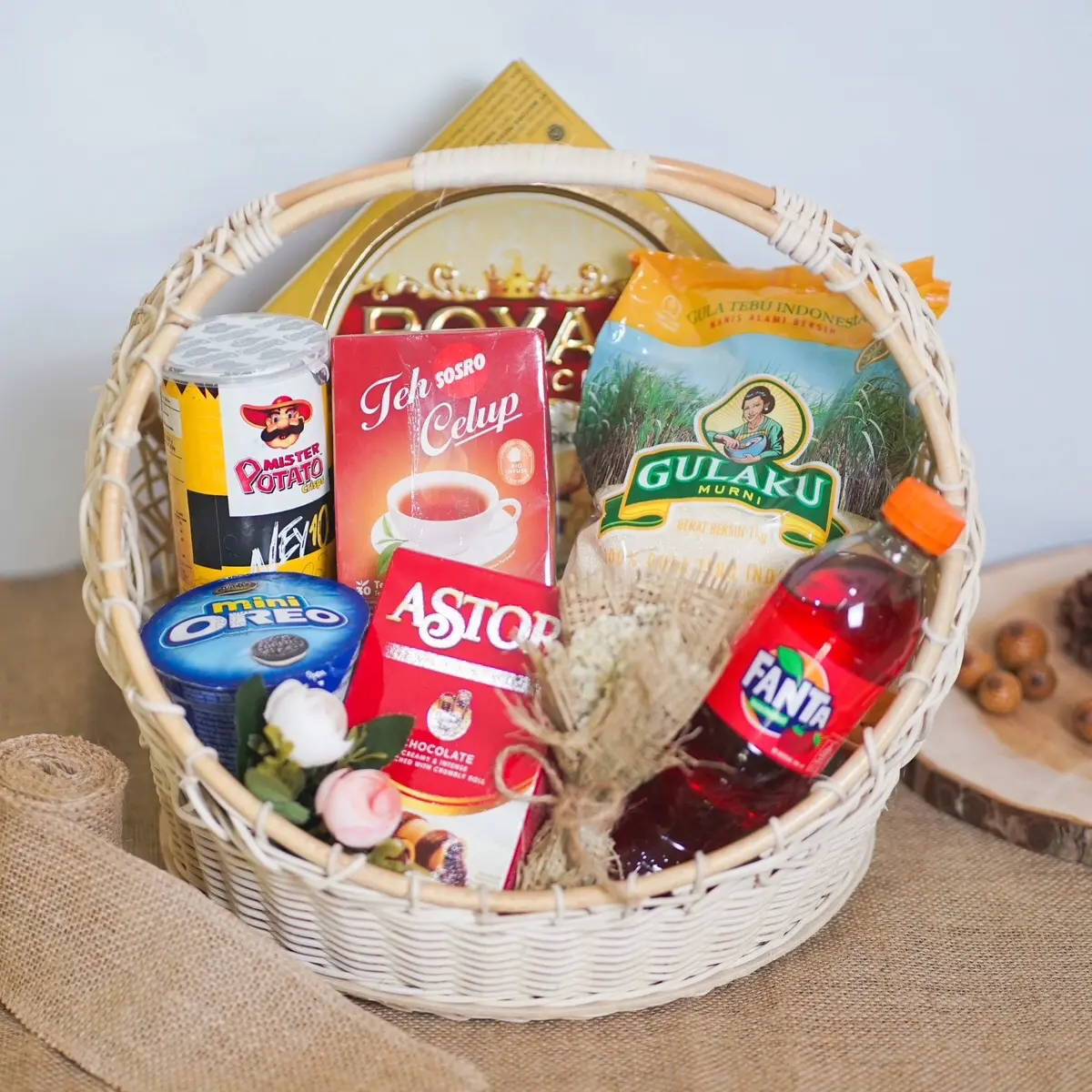 Parcel snack dan sembako