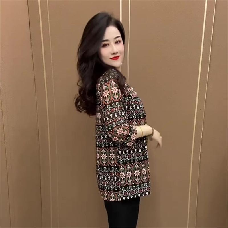 Product Introduction of Áo Tay Áo Ba Phần Tư Mỏng, Phổ Biến Của Mẹ, Cao Cấp, Thanh Lịch Và Dễ Phối Đồ, Co Giãn, Áo Sơ Mi Lớn, Thích Hợp Cho Phụ Nữ Mùa Hè, Áo Phông Top Women 12