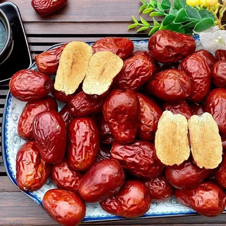 Táo Hòa Điền Tân Cương size đại ( size 80-90 quả/kg) 1kg, Táo thu hoạch vụ mới