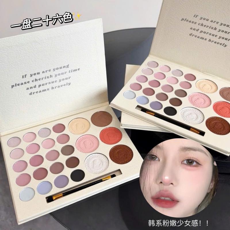 Product Introduction of Bảng phấn mắt má hồng 26 ô super girl có nhũ và không nhũ 3