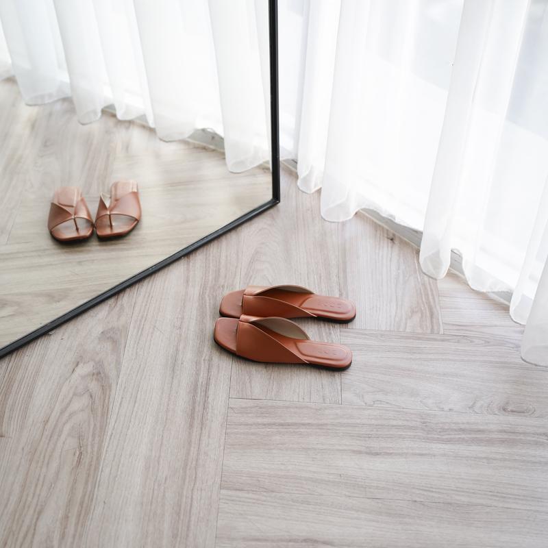 ZODE Paula Sandals - Basic Sandal Jepit Wanita - Black, Cream, White & Tan Sendal Wanita 5