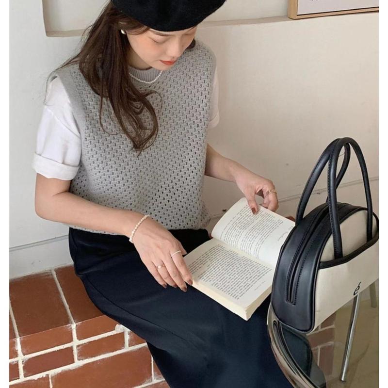 Product Introduction of Áo Len Nữ, Áo Vest Rỗng Màu Trơn, Đa Năng, Dệt Kim, Đơn Giản, Mỏng, Cổ Chữ O, Thời Trang Retro, Dáng Rộng, Ulzzang, Streetwear 12