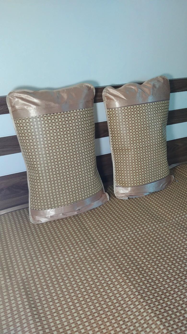 Product Introduction of com bo bộ chiếu và gối mây lót lụa 1