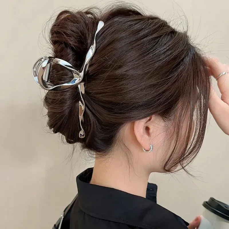 Kuku Rambut Geometrik, Bahan Logam, Jepit Rambut Ketam, Klip - TikTok ...
