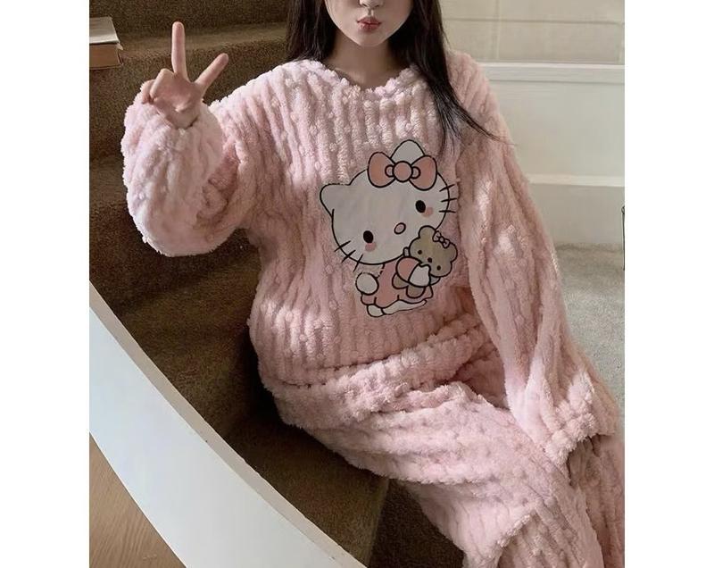 Product Introduction of [BL11] Bộ đồ lông Hello Kitty, Bộ ngủ Nữ lông giữ nhiệt, Bộ ngủ dài tay dày dặn ấm áp, Bộ Quần Áo lông cừu kiểu dáng cute Women, bộ ngủ Top Nhung Voi 4