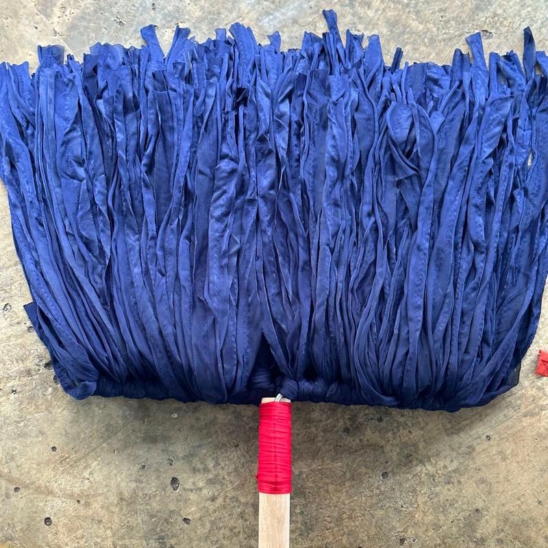  Cây lau nhà vải mùng thun cán gỗ 