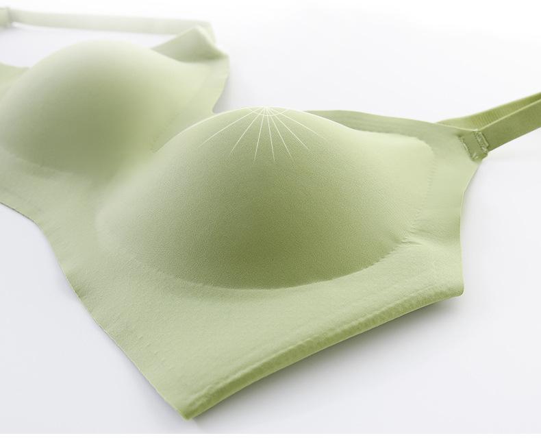 Product Introduction of No underwires girlish bra,Small breasts gather and looks bigger,Bra that adjusts the shape of the chest,3D Gather and support upward 13