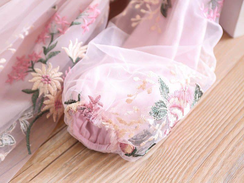 Product Introduction of Váy Dài Tay Cho Bé Gái, Quần Áo Mùa Thu, Phong Cách Hàn Quốc, Thêu Hoa, Váy Công Chúa, Tay Phồng, Phong Cách Cung Điện, Phong Cách Phương Tây, Thích Hợp Cho Bé Gái, Năm 2025, Tổng Giá Hơn 1.000 HTK 12