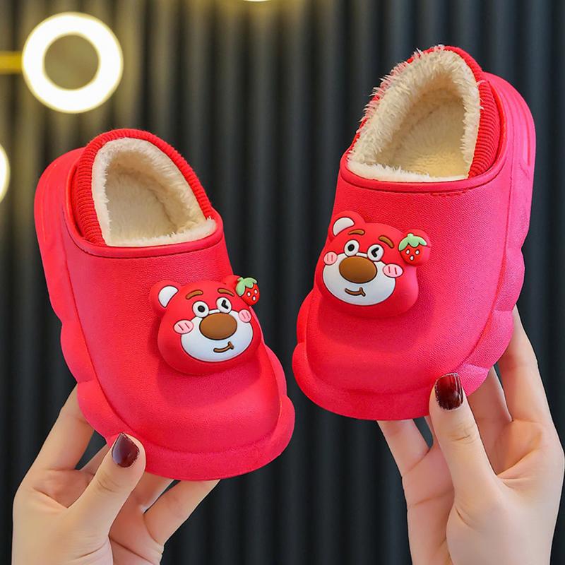 Giầy bông, dép sục lót bông chống nước cho bé nâng niu, sưởi ấm đôi chân con những ngày giá rét