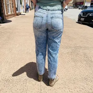 Celana Jeans Jumbo Wanita Boyfriend / Celana  Wanita Boyfriend Snow Acid / Celana Jumbo Wanita / Celana Big Size Wanita / Celana Jumbo Big Mom Polos Polos Panjang Nyaman