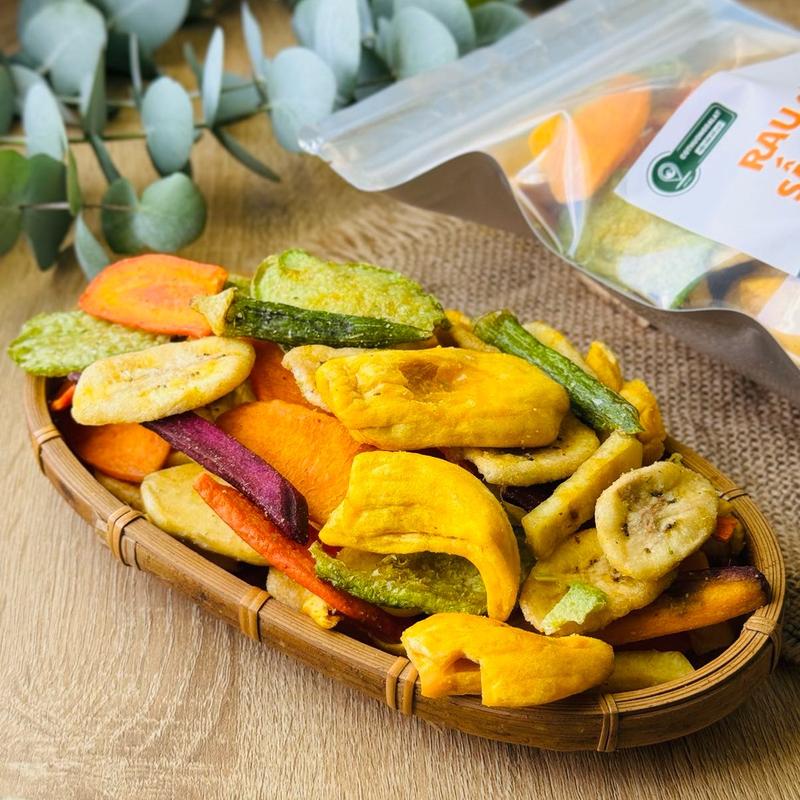 Rau Củ Thập Cẩm Sấy Giòn Đà Lạt - Cothuongdalat - Thập cẩm sấy giòn ( chuối, khoai lang, khoai tây, khổ qua, su su , cà rốt, đậu bắp, mít...) ăn vặt snack food - giòn tan Chua Nho Thức Ăn Thức Ăn trái cây mít trai cay kho say