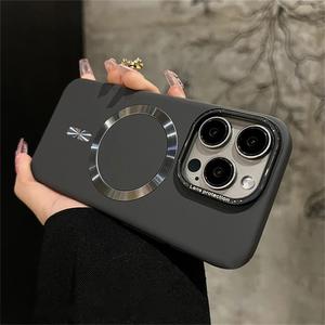 Luxury Matte Hard Magnetic Phone Case For iPhone 16 15 14 13 12 Pro Max Plus Case For Magsafe Wireless Charging Casing Protection Cover