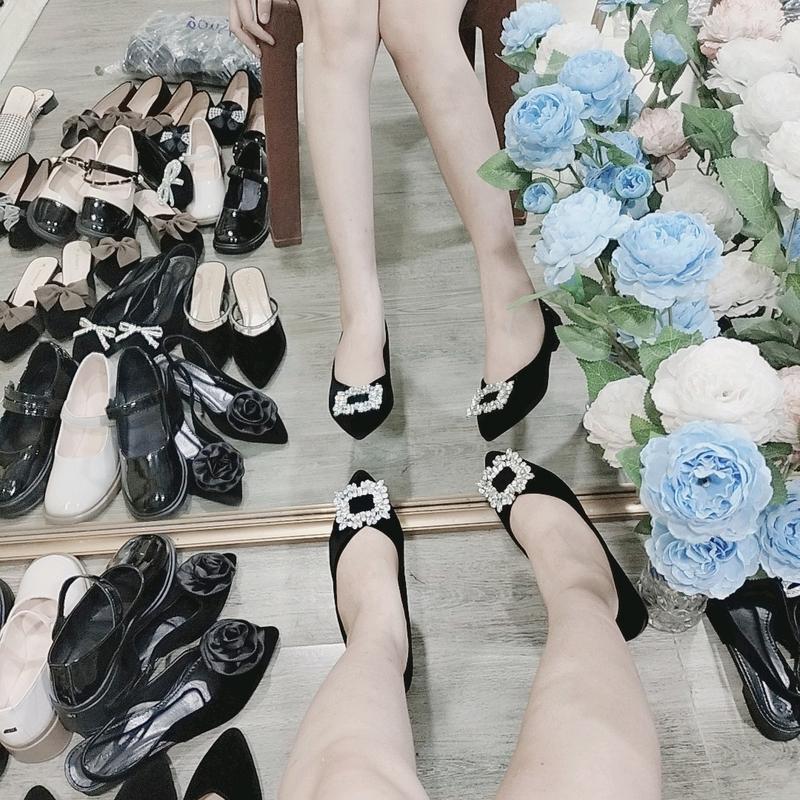 (fom chuân đặt chuẩn size chân ạ)Giày búp bê nhung khoá nơ đá.bản lót êm chân 2