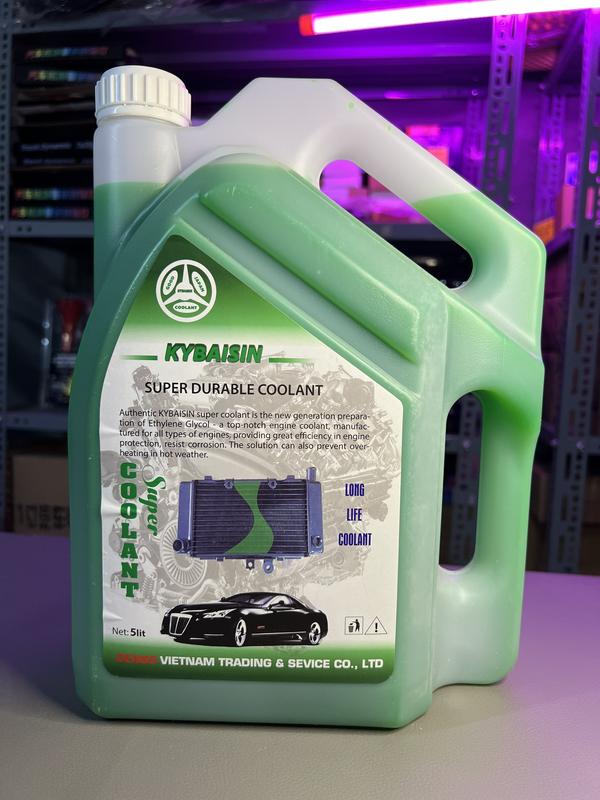 nước màu xanh làm mát ô tô can 5 lít
