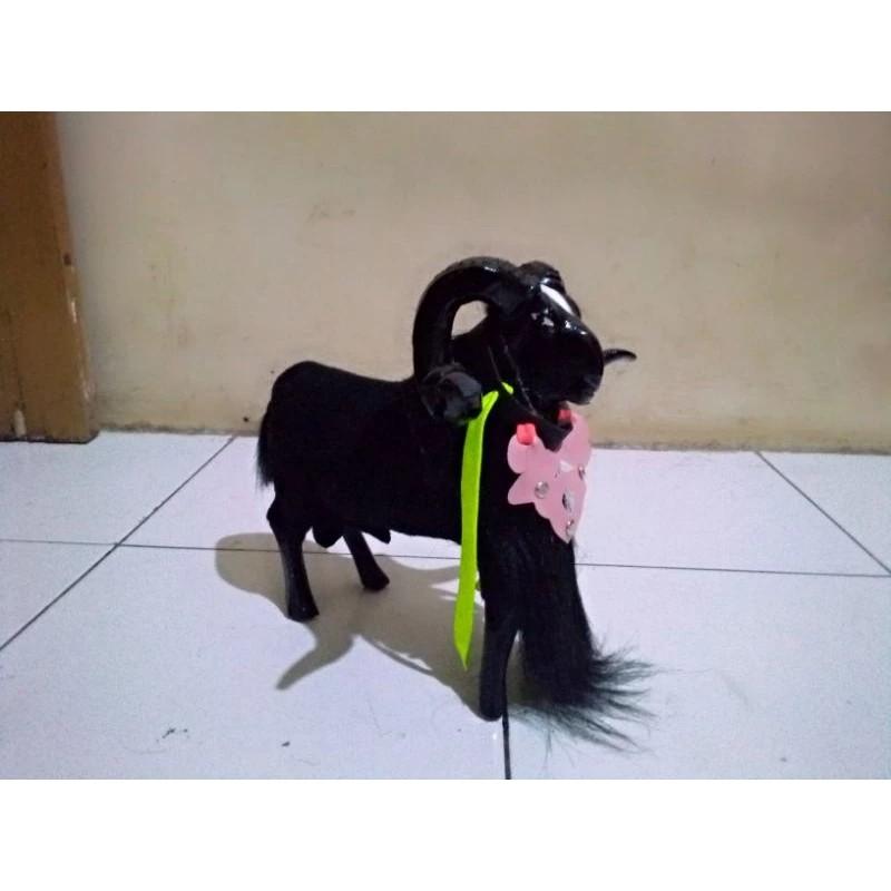 Product Introduction of miniatur domba Garut ukuran jumbo, boneka domba, aksesoris mainan anak, domba Garut, mainan anak, miniatur domba Garut murah, miniatur domba Garut terlaris 2