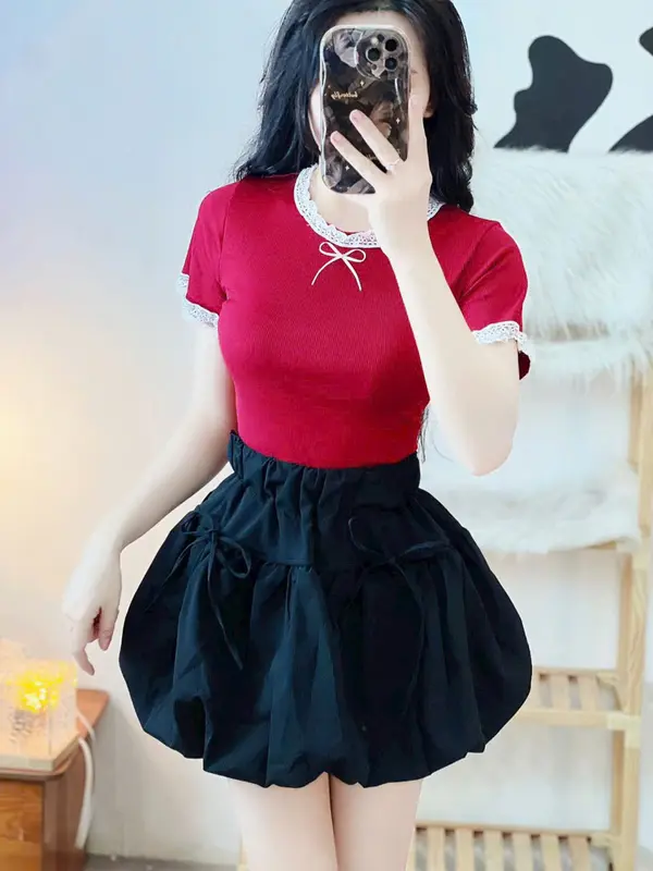 Áo thun nữ cổ vuông , cổ và tay viền ren đính nơ giữa dễ thương 0