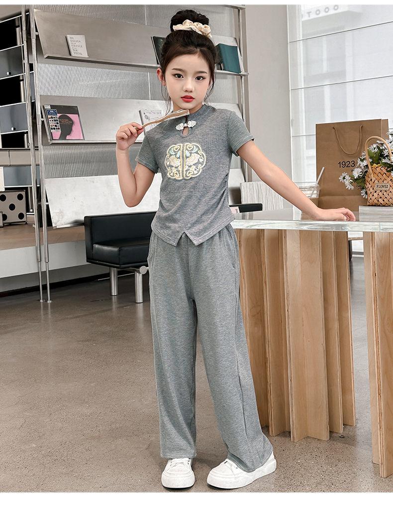 Product Introduction of Quần Áo Trẻ Em, Thoải Mái, Bộ Đồ Mùa Hè Cho Bé Gái, Hàng Mới Về 2024, Dành Cho Trẻ Em Trung Và Lớn, Phong Cách Trung Quốc, Bộ Đồ Hai Mảnh ngắn Tay, Thời Trang, Thích Hợp Cho Mùa Hè 26