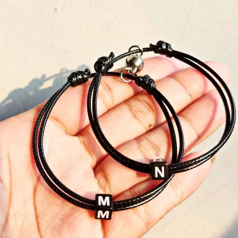 GELANG TALI HURUF DADU HITAM SEPASANG 2 GELANG Couple bintang