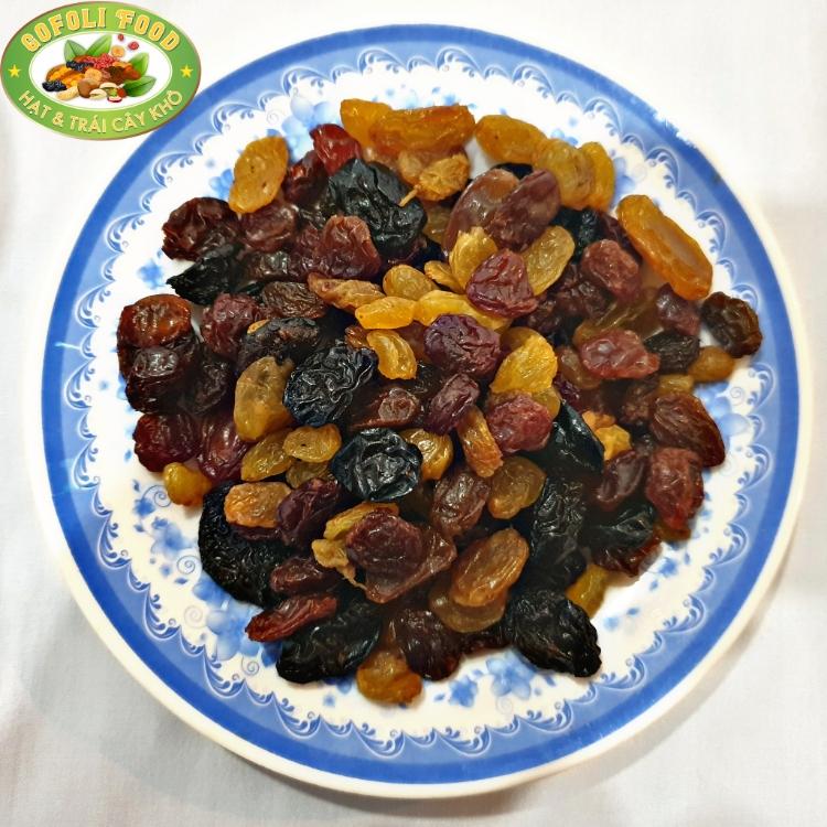 Nho khô Chile 3 màu loại 1, trái to, dẻo thơm ngon, ngọt tự nhiên, không đường 500g, Gofoli Food 1