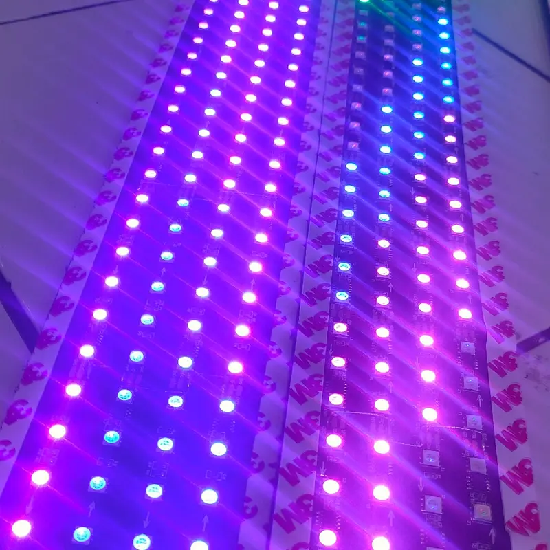 Lampu Led strip variasi hiasan kaca mobil wifi 4 baris bisa ganti text via android Car 4