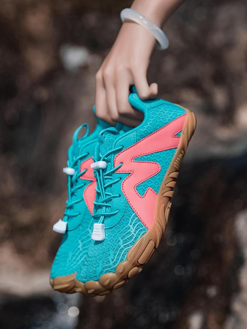 Product Introduction of Women's Sporty Lace Up Water Shoes, Lightweight Breathable Comfortable Shoes, Outdoor Sports Shoes for Beach, Swimming, Camping, Hiking, Closed 3