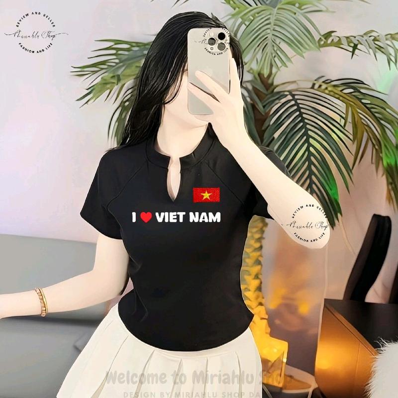 Áo Thun Croptop Dáng Lửng Ôm Body Nữ Cổ Trụ Chữ V In Hình Thêu Cờ Đỏ Sao Vàng I Love Viet Nam, Cotton, Women Top Trắng Lịch Polo