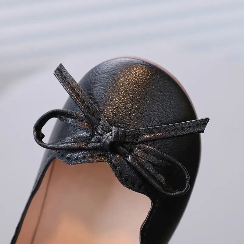 Gaya Korea Ikatan Simpul Bayi Gadis Kulit Datar Sepatu Warna Solid Ruffle Sol Lembut Anti Licin Sepatu Anak 2- 8 Tahun 5
