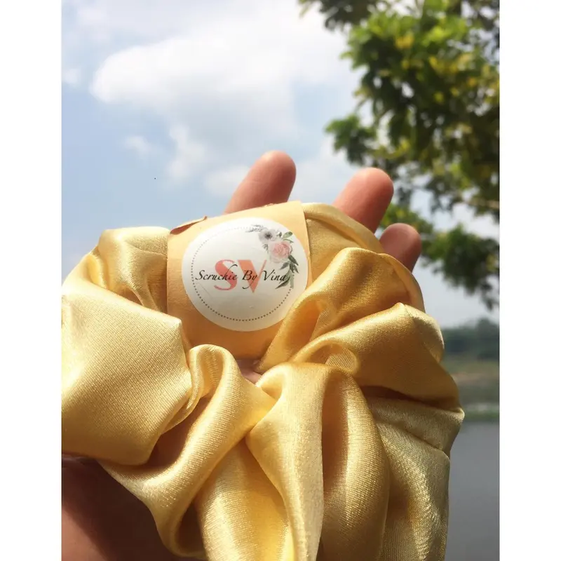 SCRUNCHIE SSATIN IKAT RAMBUT AKSESORIS RAMBUT KARET RAMBUT CEPOL HIJAB SCRUNCHIE HIJAB RAMBUT 2