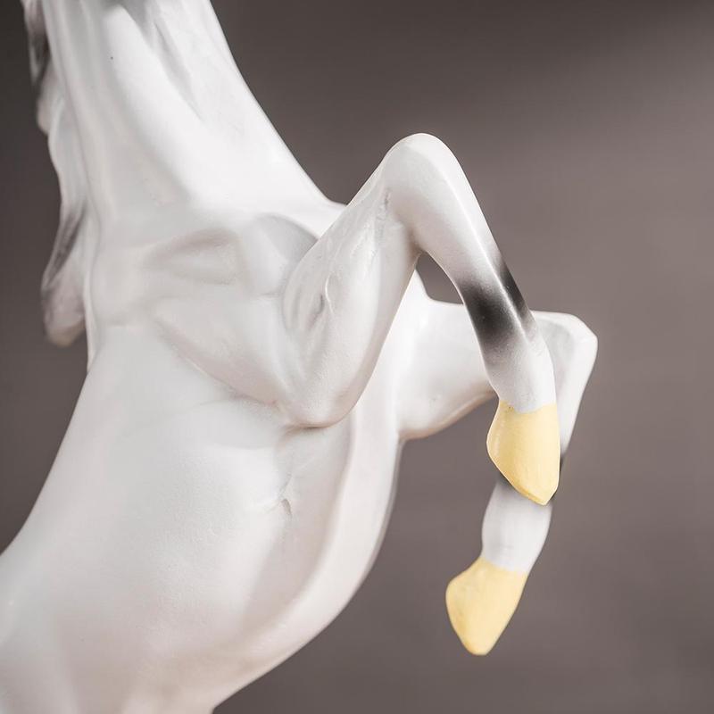 Horse Statue,  1 Count  European Style Resin Horse Ornament, Home Decor for Living Room & Office, Perfect Housewarming Gift 5