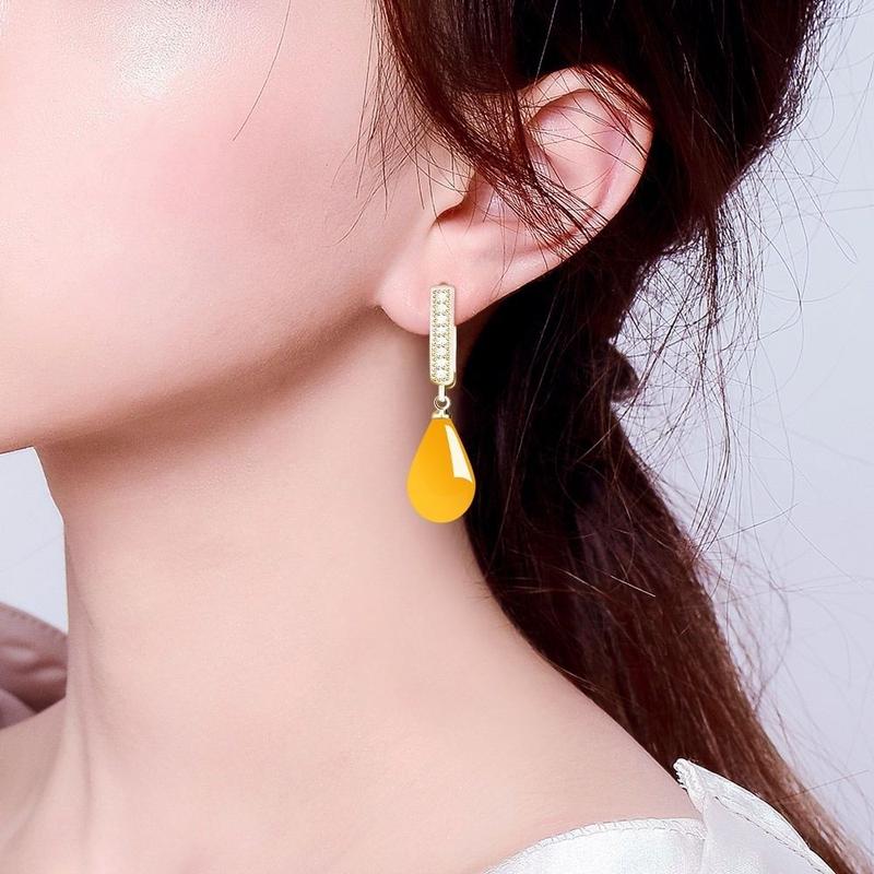 New Year Style Amber Earrings Ancient Style Cheongsam Amber Earrings Pure Natural Elegant High-end Women's Earrings Autumn Winter 1