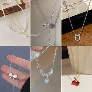Mode Moonstone Star River Universe Kalung Zirkon Busur Ceri Liontin Kalung Aksesoris