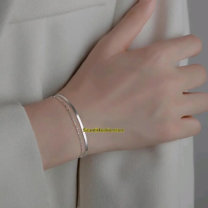 GELANG TITANIUM WANITA SILVER 2 LAYER TRENDING TERBARU ASLI TITANIUM ANTI KARAT SELAMANYA GELANG TITANIUM FASHION STYLE WANITA KOREA GELANG TANGAN GEPENG 2 LAYER Harian Perempuan Sukses Pria Bracelets 0