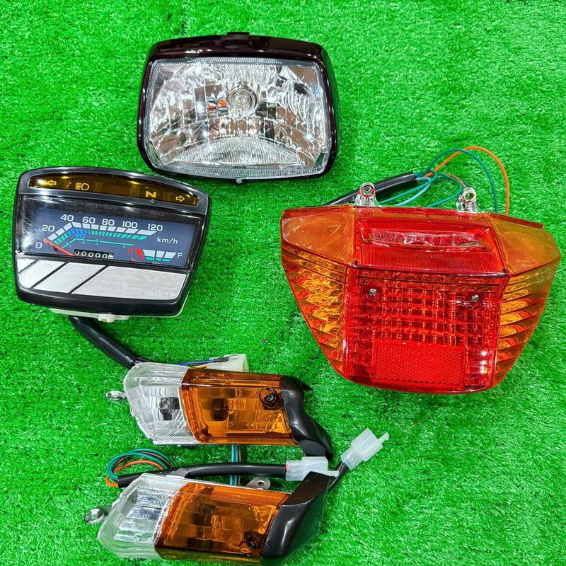 Bộ Xi nhan xe dream, đèn pha zin , đèn hậu trong suốt dream thái , supper dream hma chính hãng