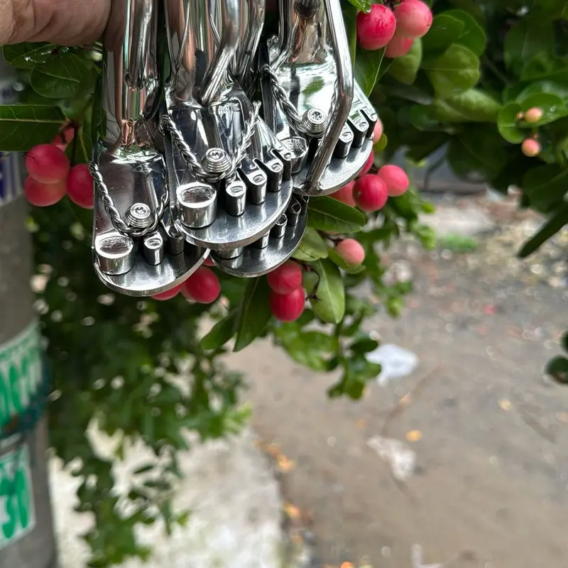 Chống bàn chân bóng gương cao cấp inox 304 - Phụ kiện phụ tùng 4