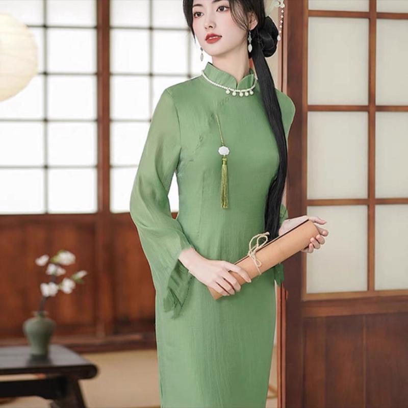 Áo Dài Voan Tơ Organza Xanh Đậu Lót Lụa Fom Suông Rộng Kèm Quần Lụa Cho Nữ tết 8