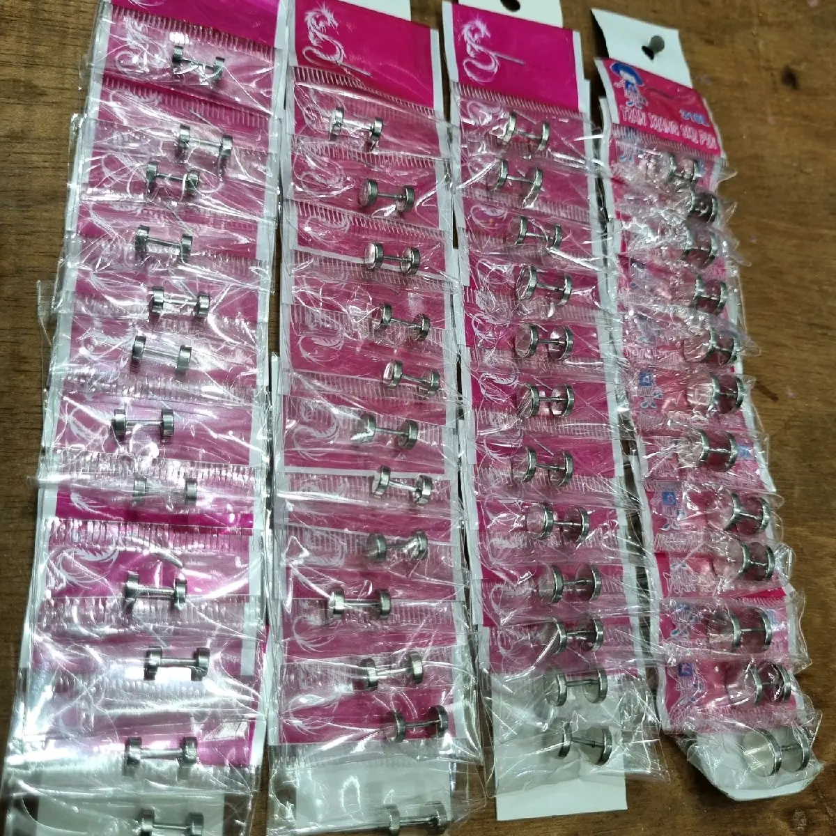 Grosir!!! Anting tindik rodium motif roda putih banyak ukuran lusinan isi 12pcs