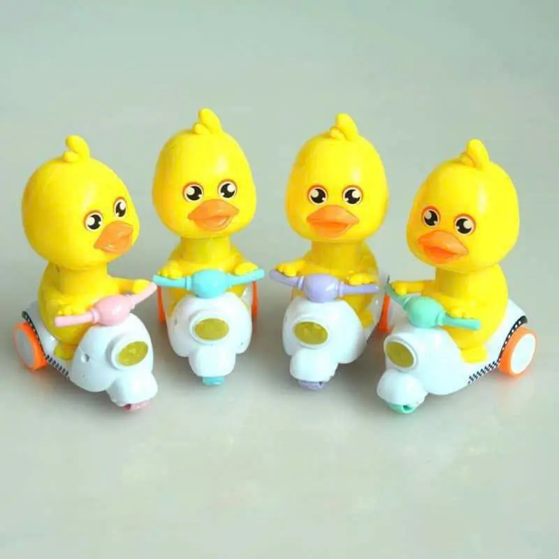 Đồ Chơi Vịt Chạy Xe Máy – Kích Thích Phát Triển Kỹ Năng Vận Động Cho Bé