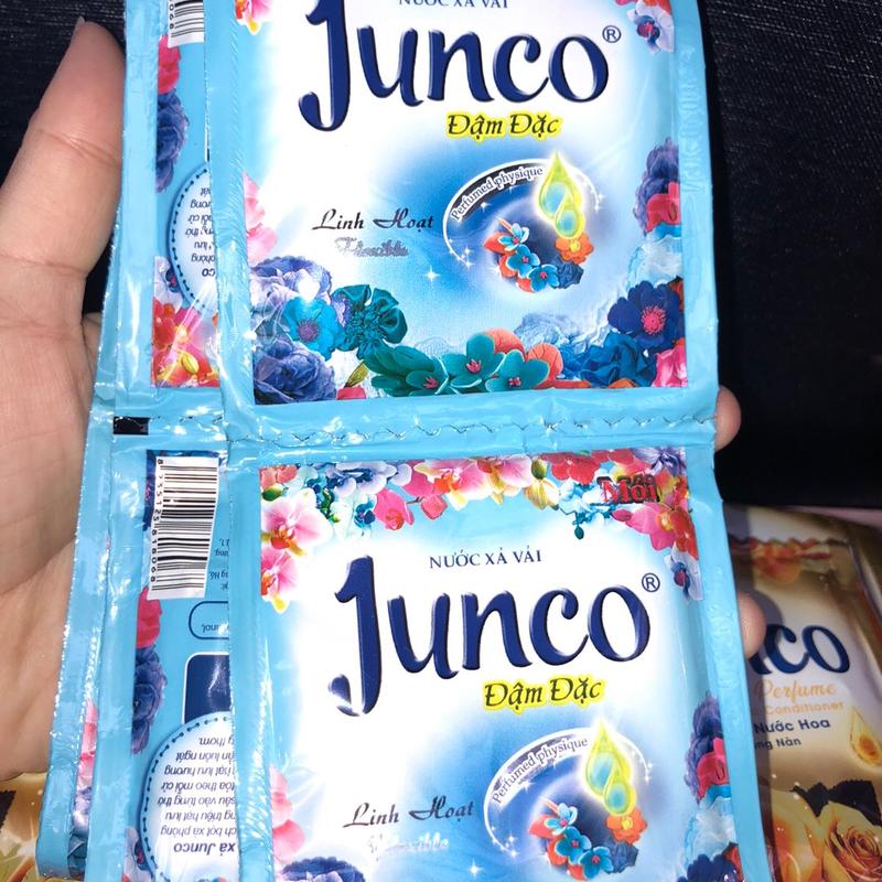  ￼ Combo 5 dây  Nước xả vải JUNCO 10 gói xanh dương hàng chính hãng - Nam Ngọc shop 