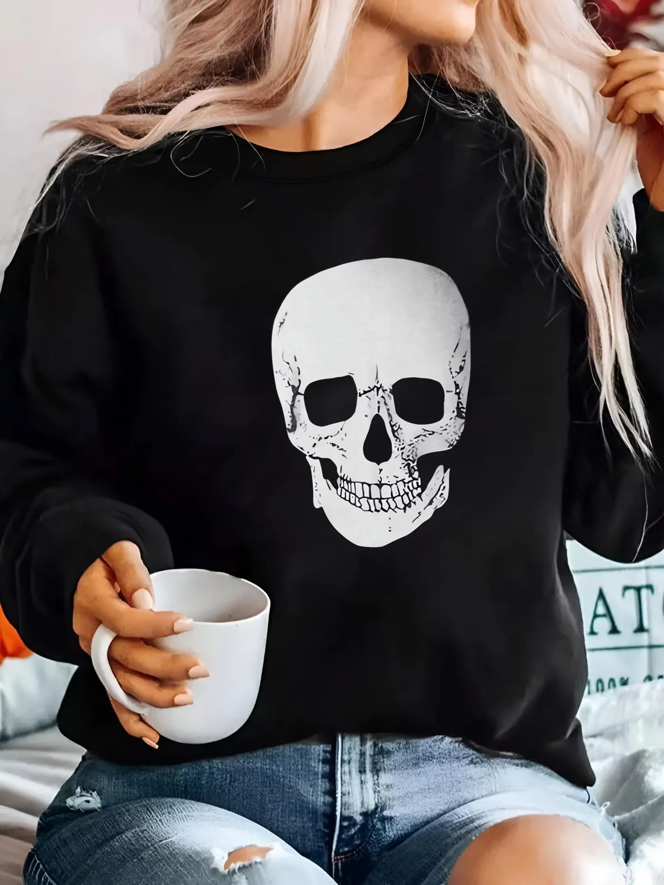 【Plus Size】 Skull Print Crew Neck Sweatshirt, Casual Long Sleeve Pullover for Women, Women's Clothing for Fall & Winter