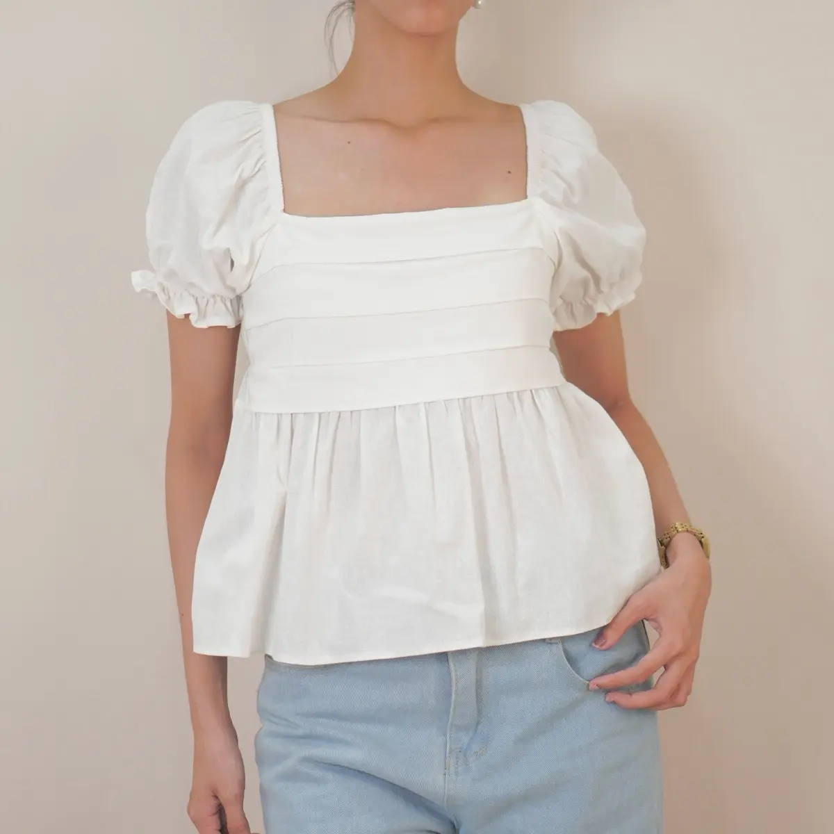CG953 MIKAELA Puffsleeves Pleated Top Plain Cotton Fabric