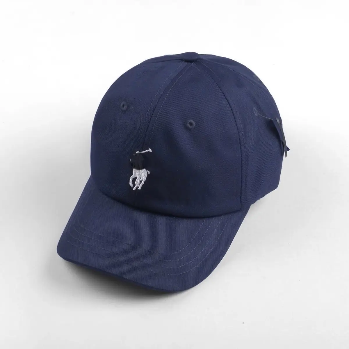 Mũ Unisex thêu ngựa dành cho cả nam và nữ