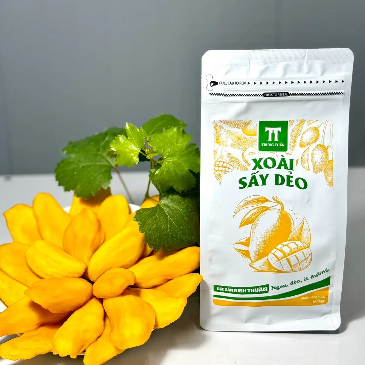 500g Xoài sấy ít đường (chua 7 ngọt 3)