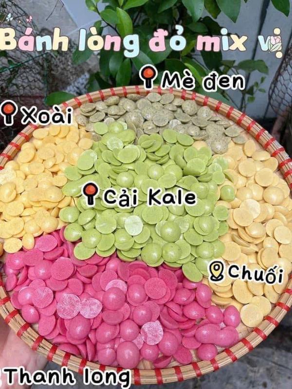 Bánh ăn dặm lòng đỏ trái cây rau củ mix vị cho bé ( hũ 300ml) 1