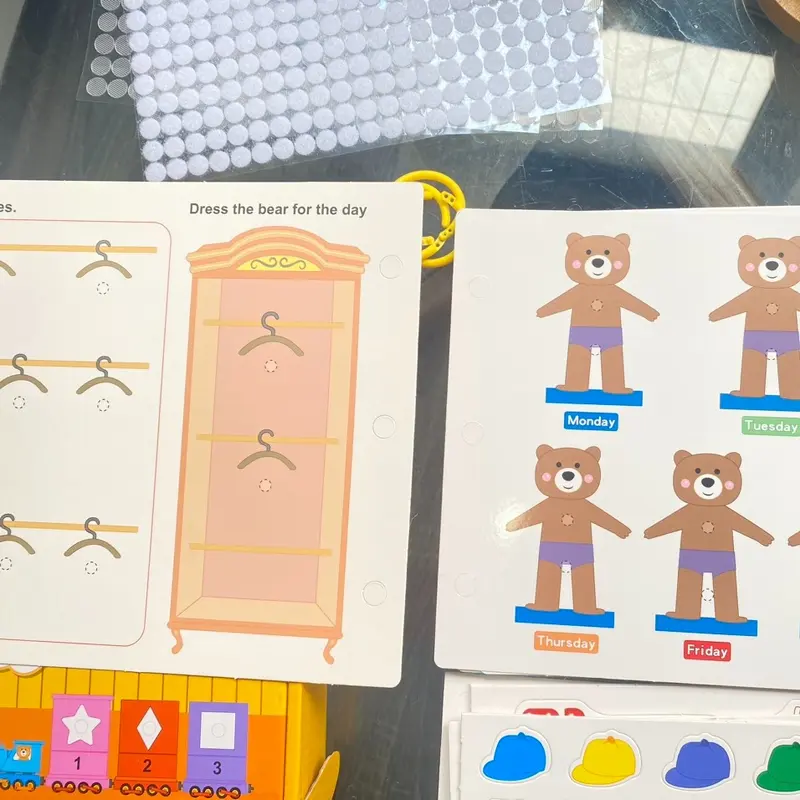 Combo 2 Bộ ghép hình bóc dán Toán học cho bé 8