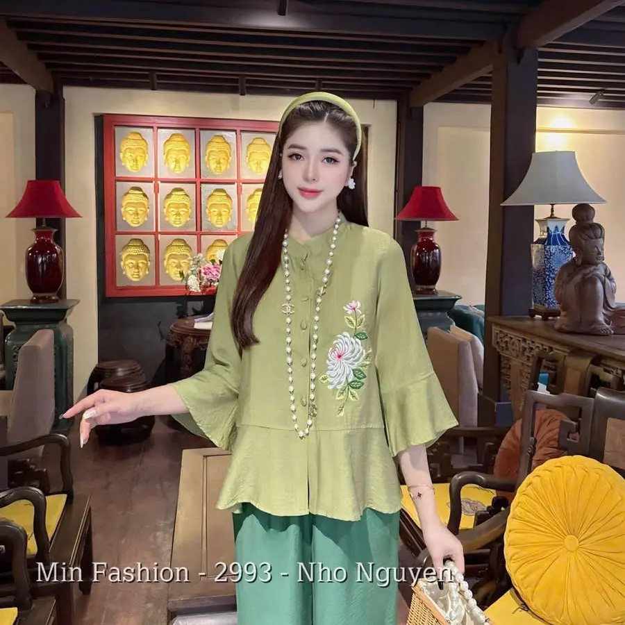 M184-Bộ đồ lam cổ tàu thêu hoa Cúc nút bọc cho nữ - Women, Áo